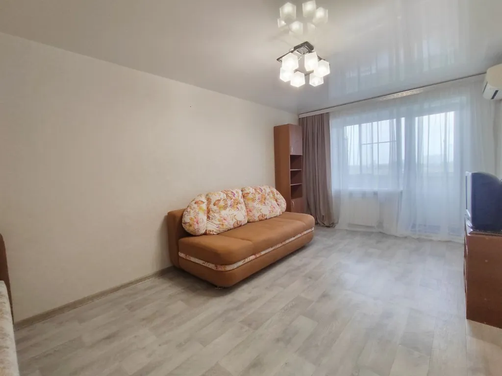 1-комнатная квартира в жд районе, остановка рынок — аренда посуточно в Хабаровск