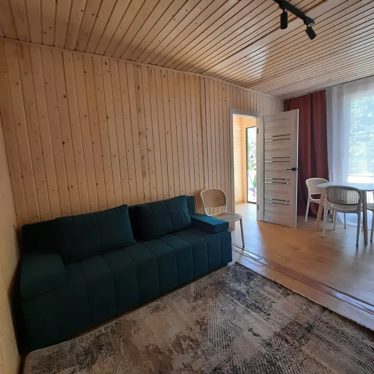 Коттедж Уютный дом — аренда посуточно в Верхневесёлое