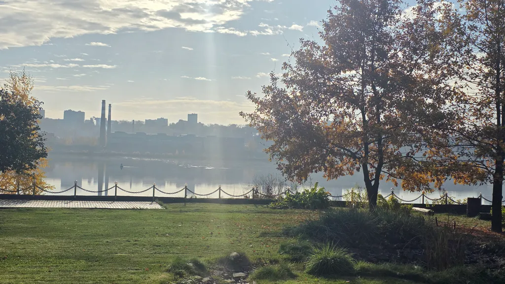 Коттедж на берегу камы