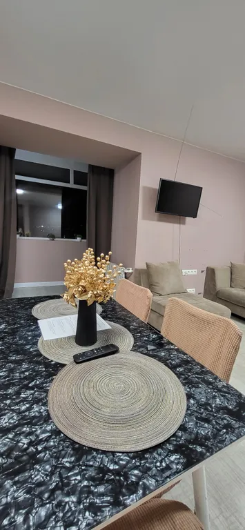 Уютная студия на  16 этаже с прекрасным видом на город