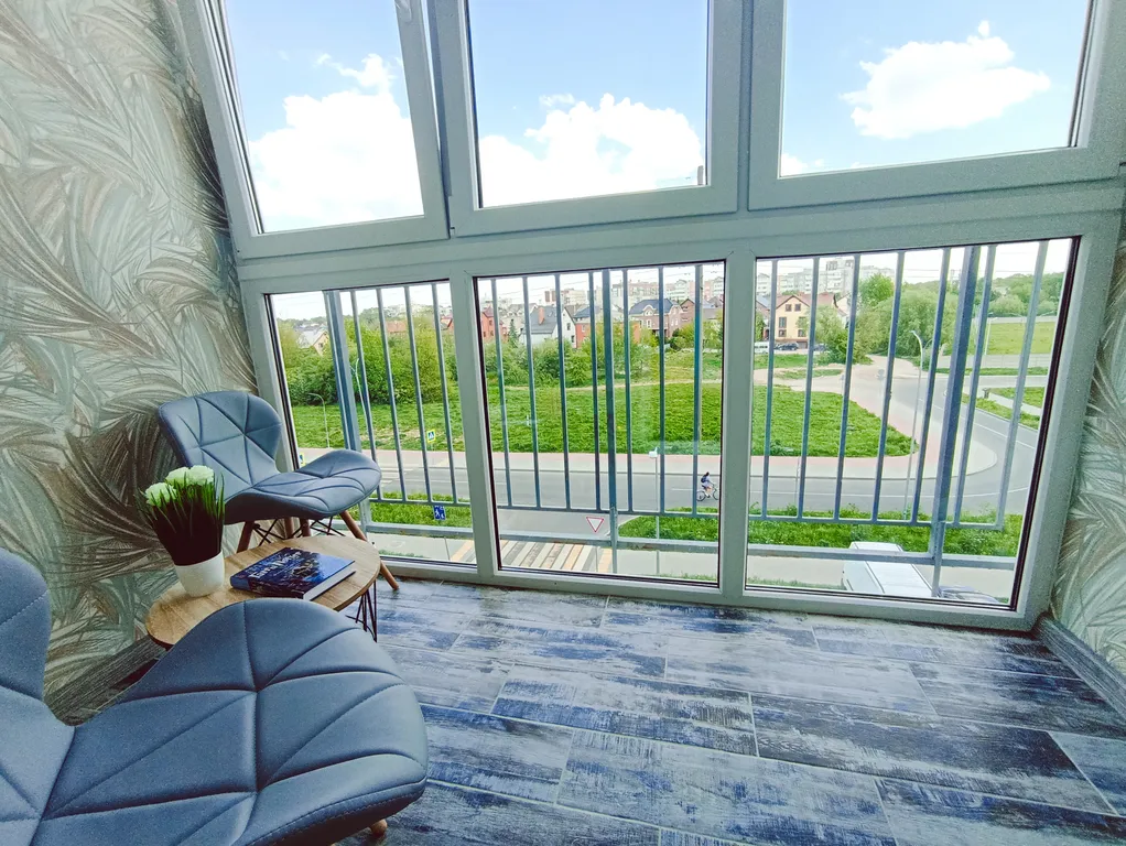 Уютная квартира с хорошим ремонтом в новом доме ЖК Легенды Моря