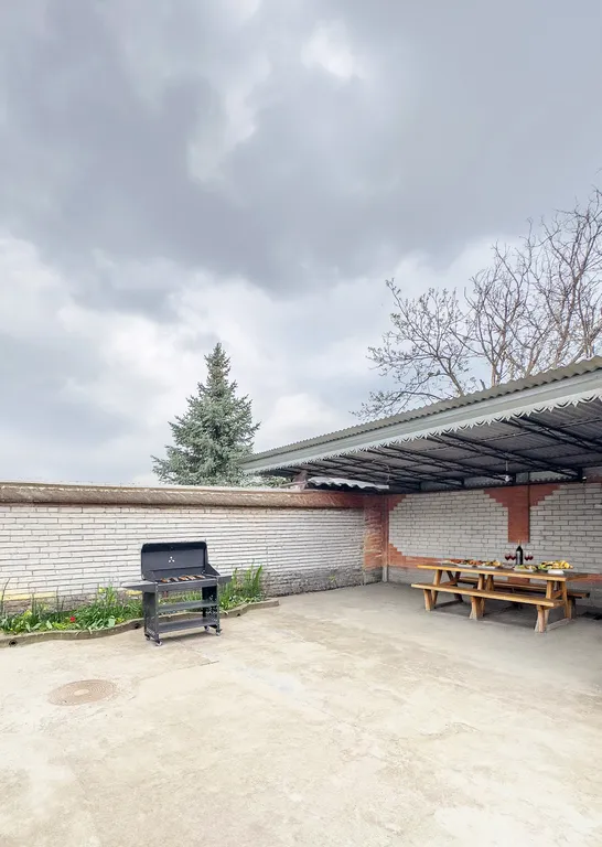 Уютный новый дом в городе-курорте