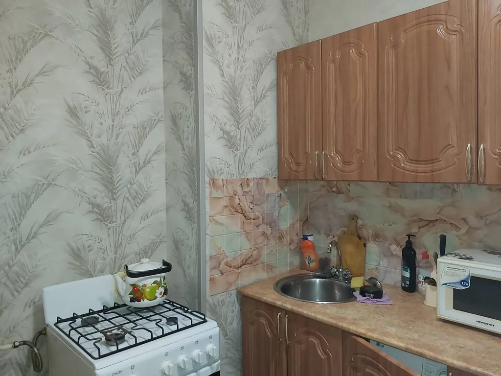 Уютная квартира  ЖК Семилукская -Краснодонская