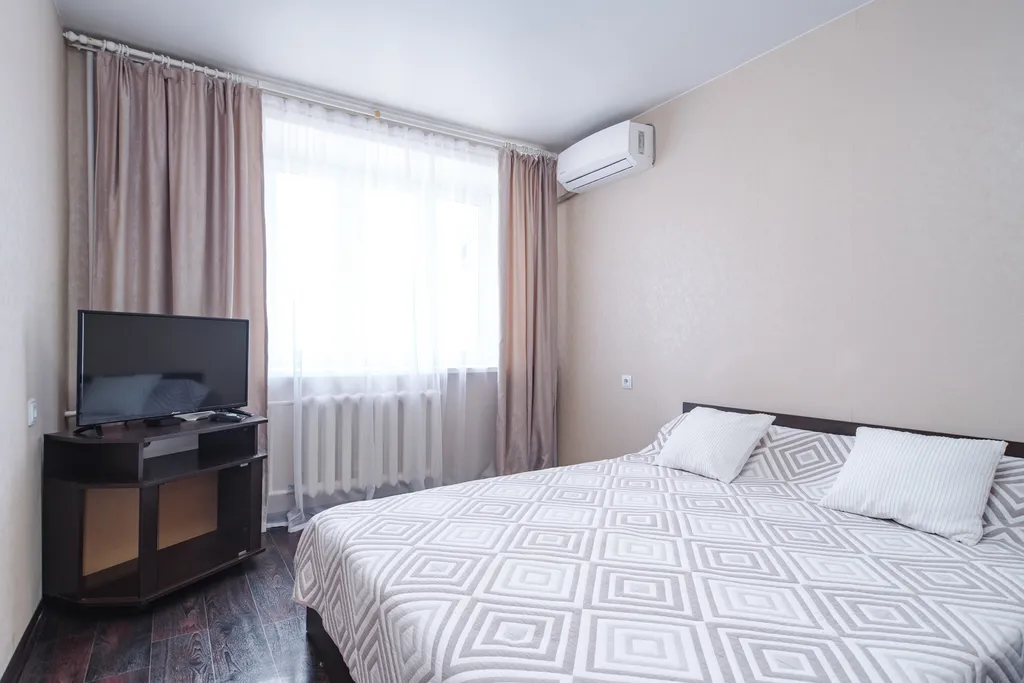 Чистая уютная 1-комнатная в центре, заселение до 23-00 часов