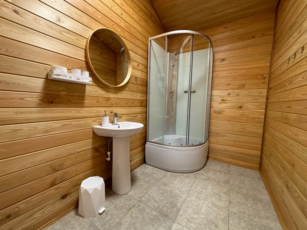 Красивый барнхаус с баней на приватной территории