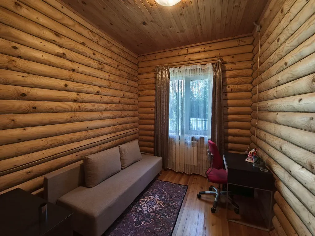 Эко-сруб у озер с сибирским чаном