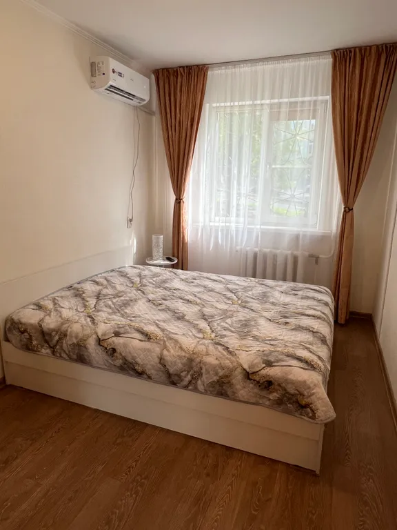 Чистая уютная квартира в центре рядом пруды площадь Ленина