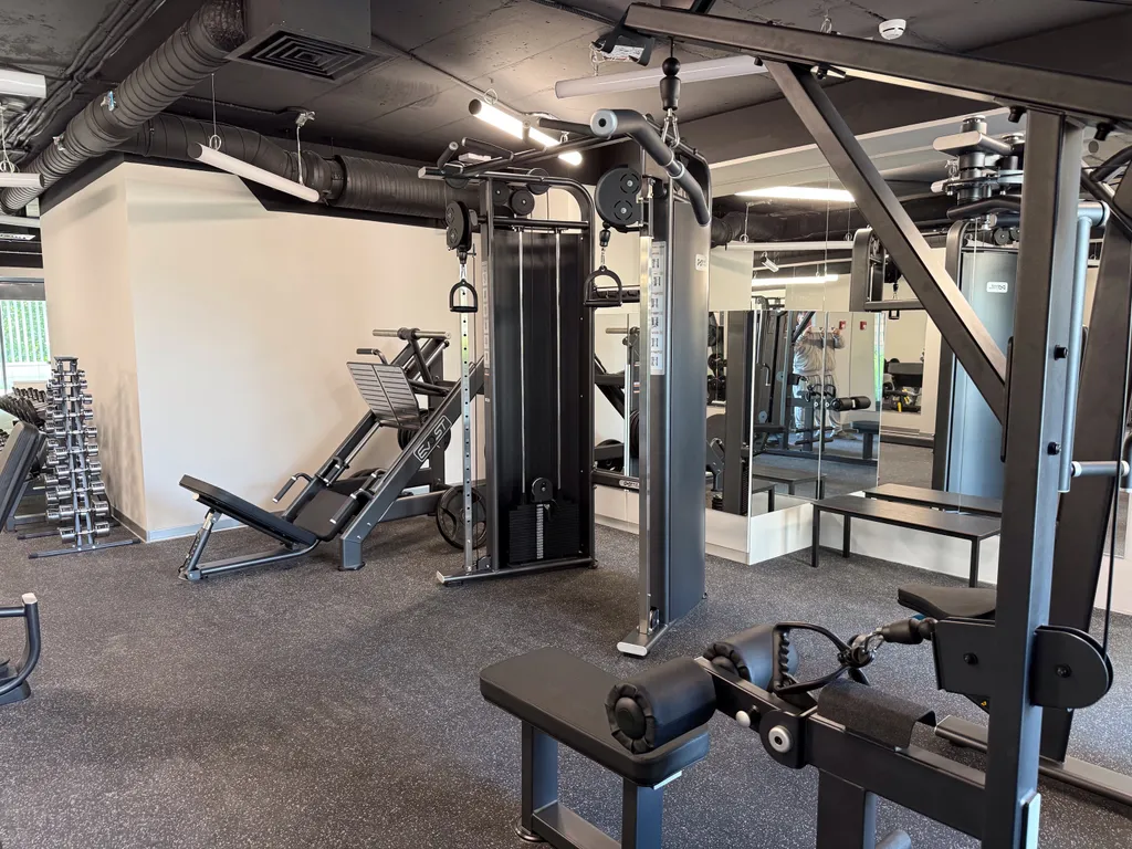 Прекрасный апартамент Аэлита в доме с бассейном