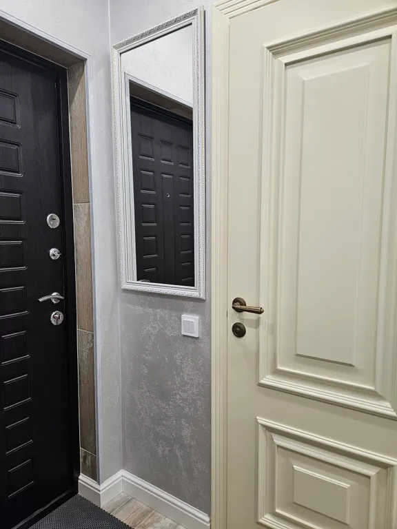 Шикарная вип квартира у аэропорта Экспоцентр и жд вокзала