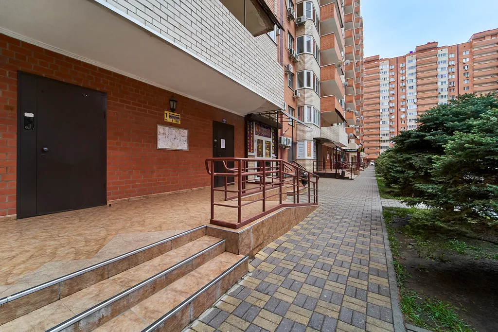 Квартира Апартаменты LikeHome Gold рядом с парком Галицкого — Краснодар