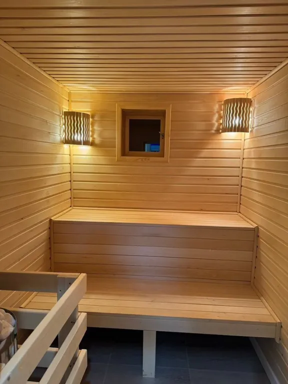 Дом с бильярдом и сауной 25 км от мкад