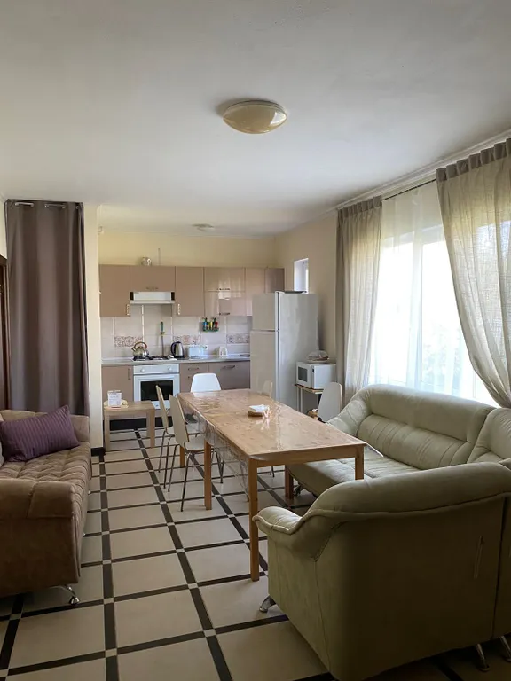 Дом у горной реки