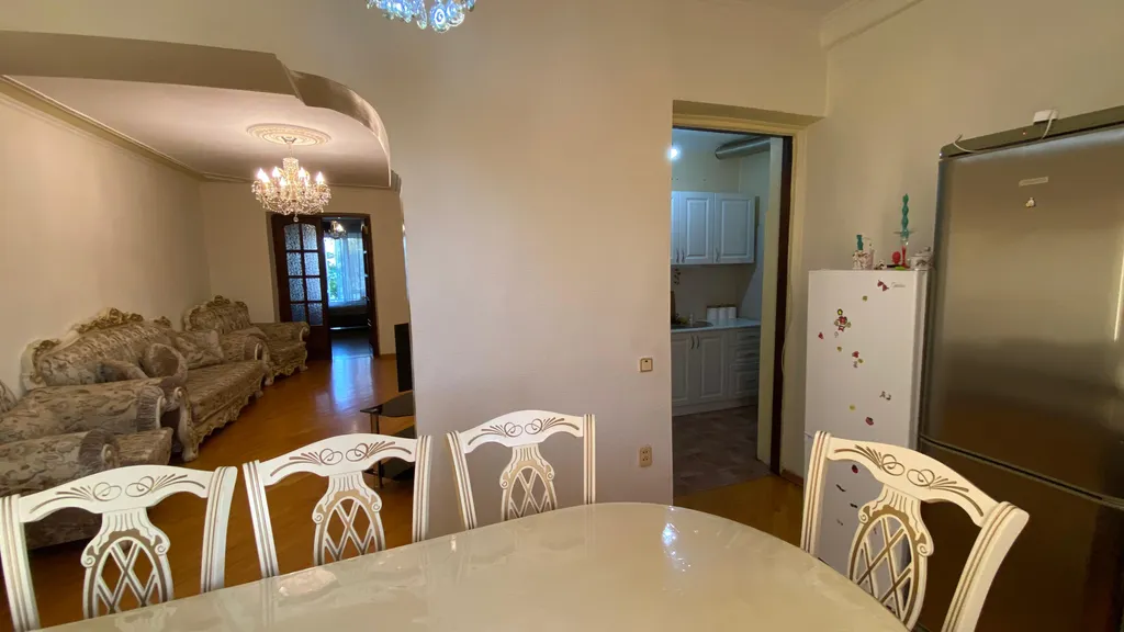 Просторная квартира с видом на море