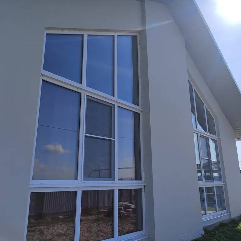 Дом у озера