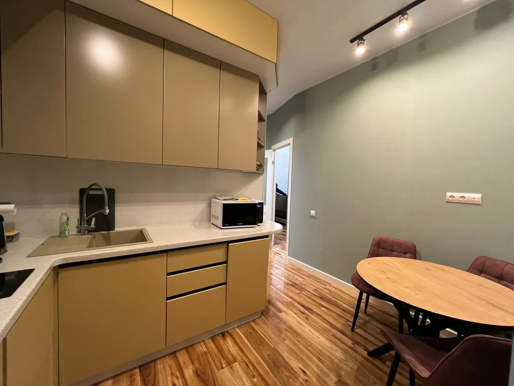 Уютная квартира с прекрасным видом на город — аренда посуточно в Сыктывкар