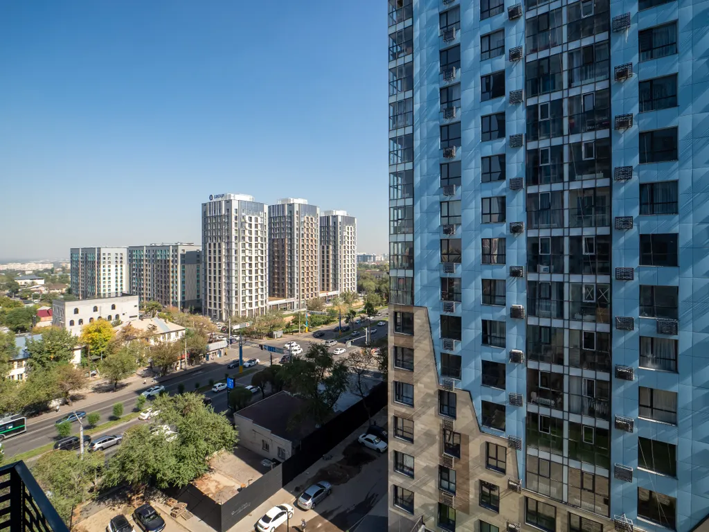 Уютная евродвушка на Абая рядом с АДК и метро Сайран