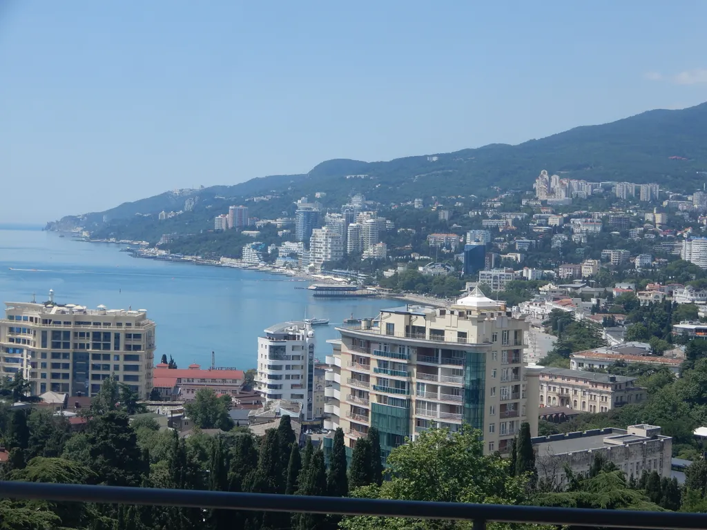 Квартира с террасой на море и горы