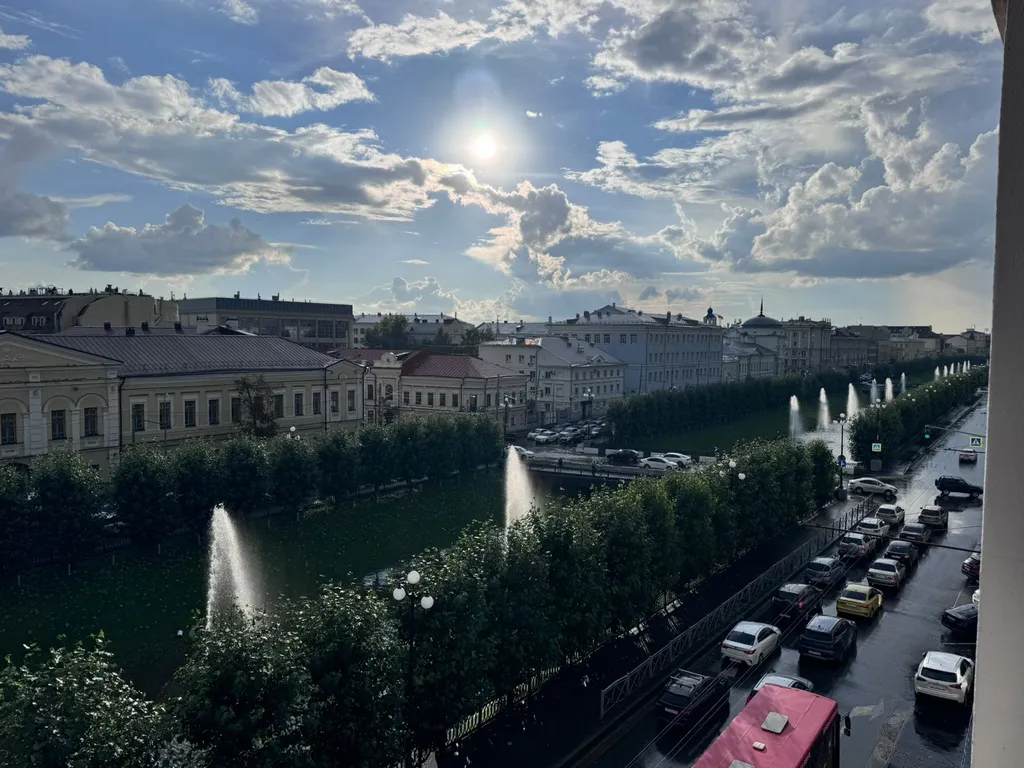 Комфортное жильё в центре с видом на реку Булак