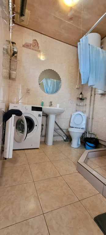 Дом в горах Осетии по пути к Цею и Мамисону