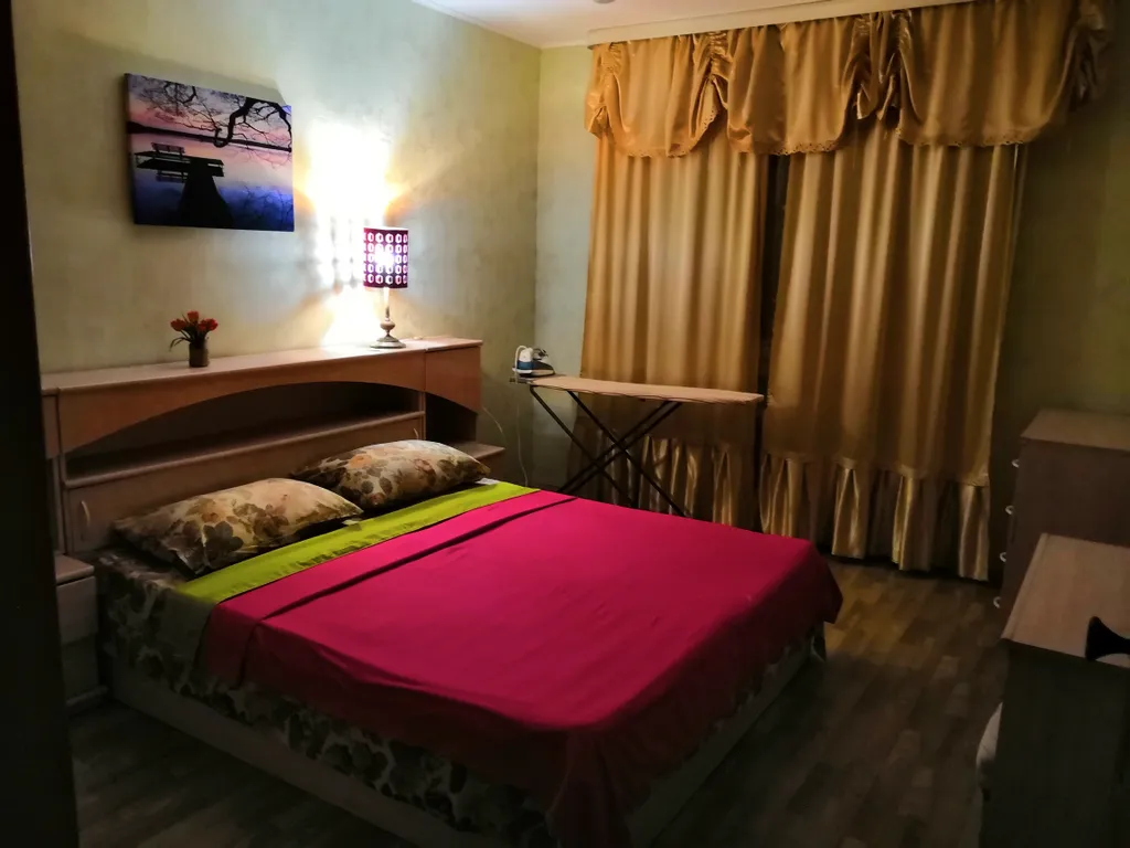 Уютная светлая квартира — аренда посуточно в Октябрьский