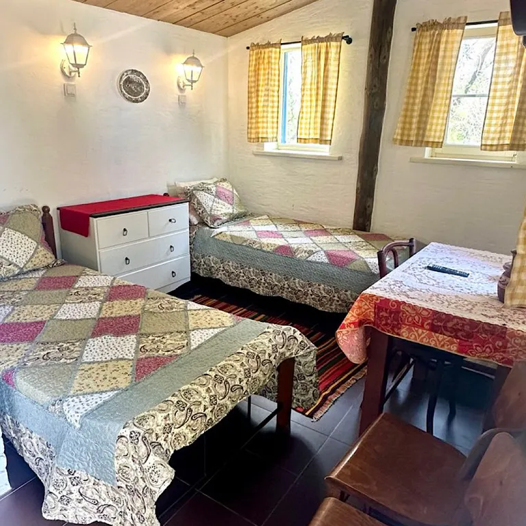 Домик в Лотосах (Мазанка)