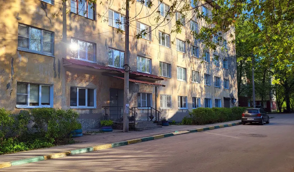 Студия на Сенной около канатной дороги