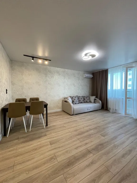 Квартира для пары в живописном районе, спокойная атмосфера