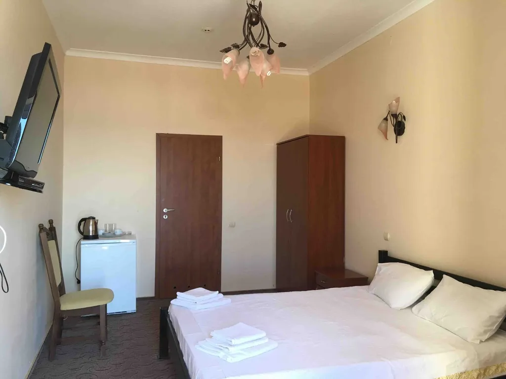 Номер категории Delux однокомнатный с видом во двор