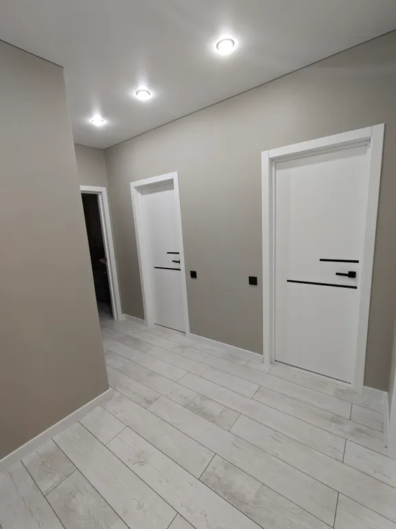 Квартира Квартира двухкомнатная большая — Мирное