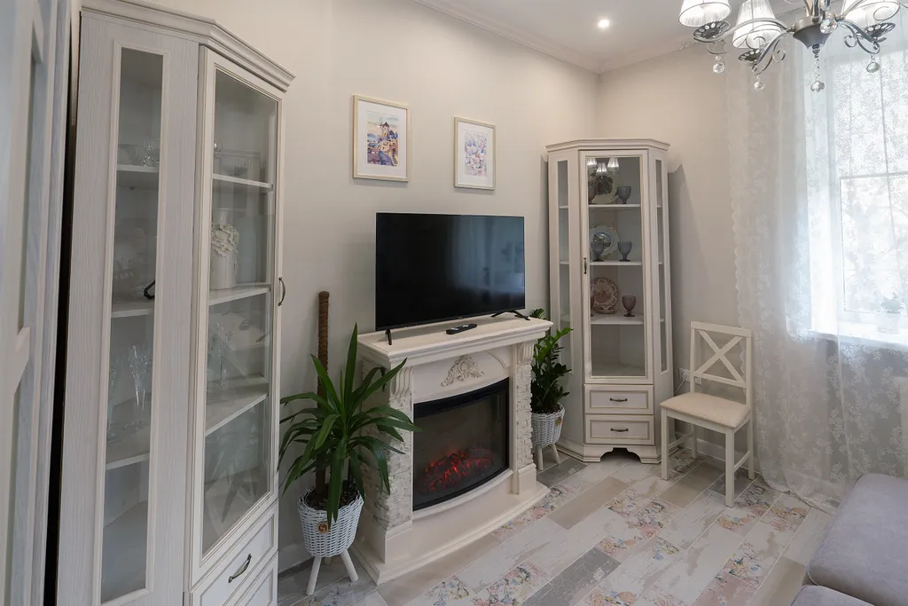 Апартаменты с камином на набережной Прованс