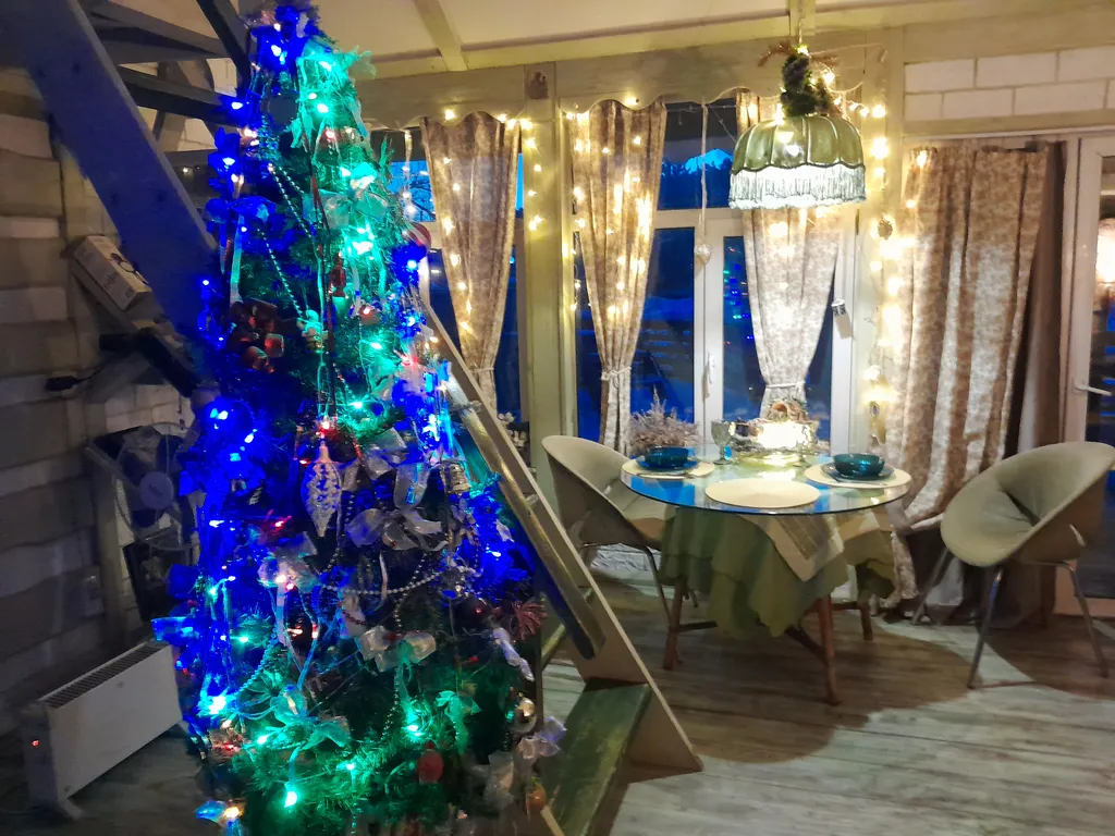 Уютный глемпинг Прованс на берегу реки