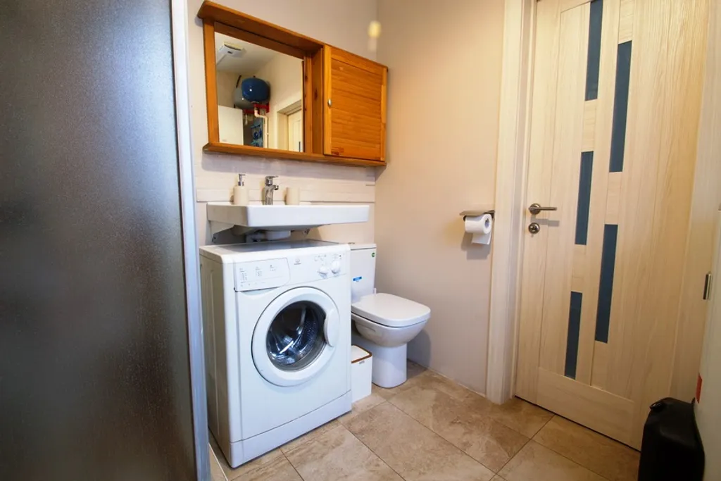 Стильный коттедж с баней и купелью