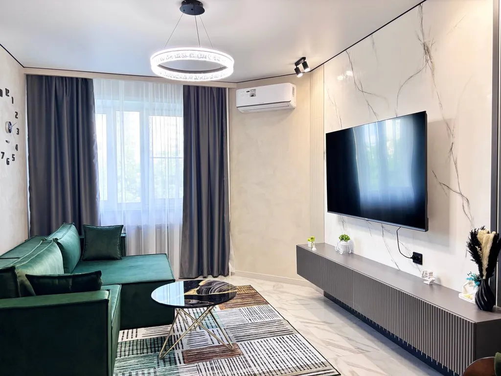 Дизайнерская 2 комнатная квартира