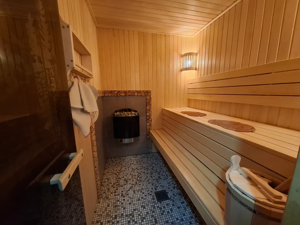 Коттедж Уютный дом с сауной — Заозерный