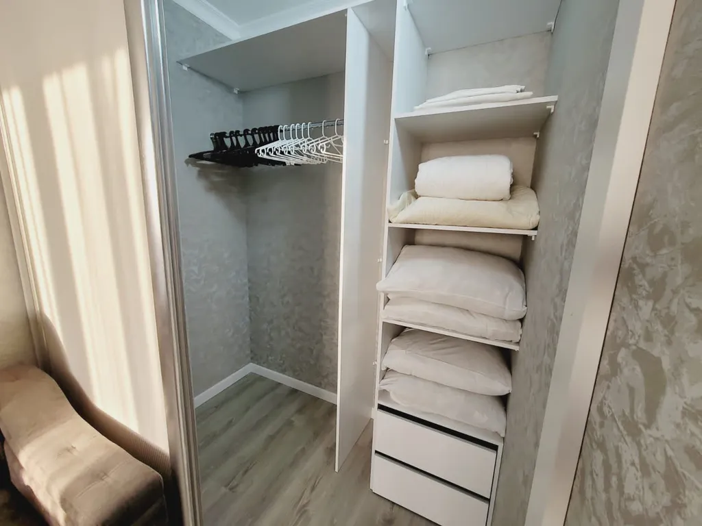 Большая квартира с видом на Волгу