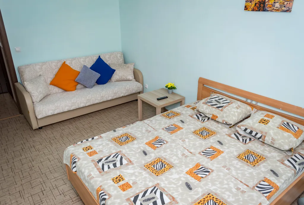 Однокомнатная квартира в новом районе — аренда посуточно в Тюмень