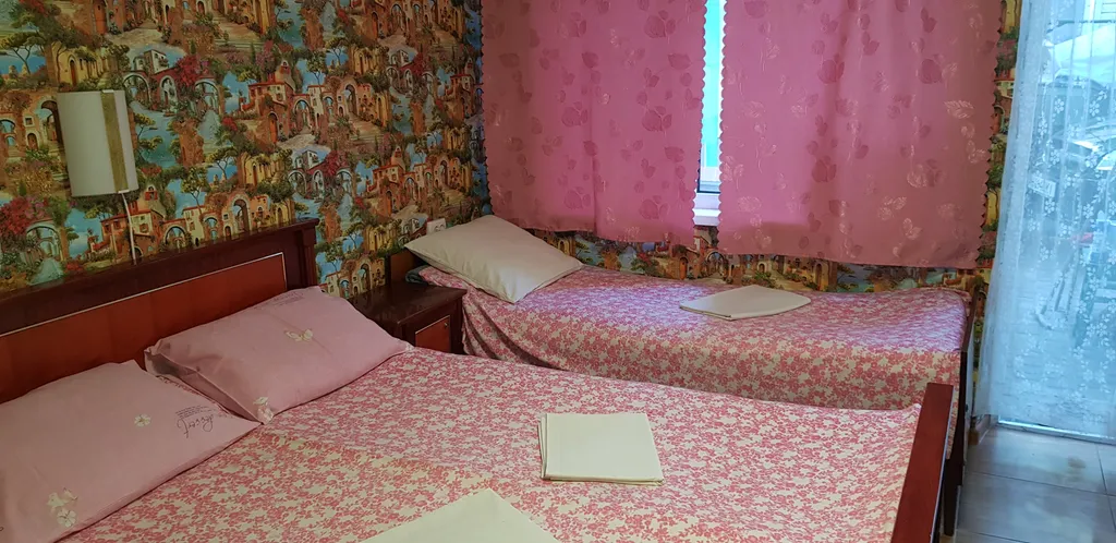 Обычная комната у моря