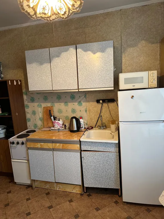 Домик рядом с озером