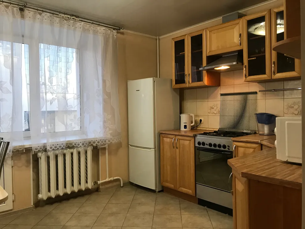 Просторная тёплая двушка в центре