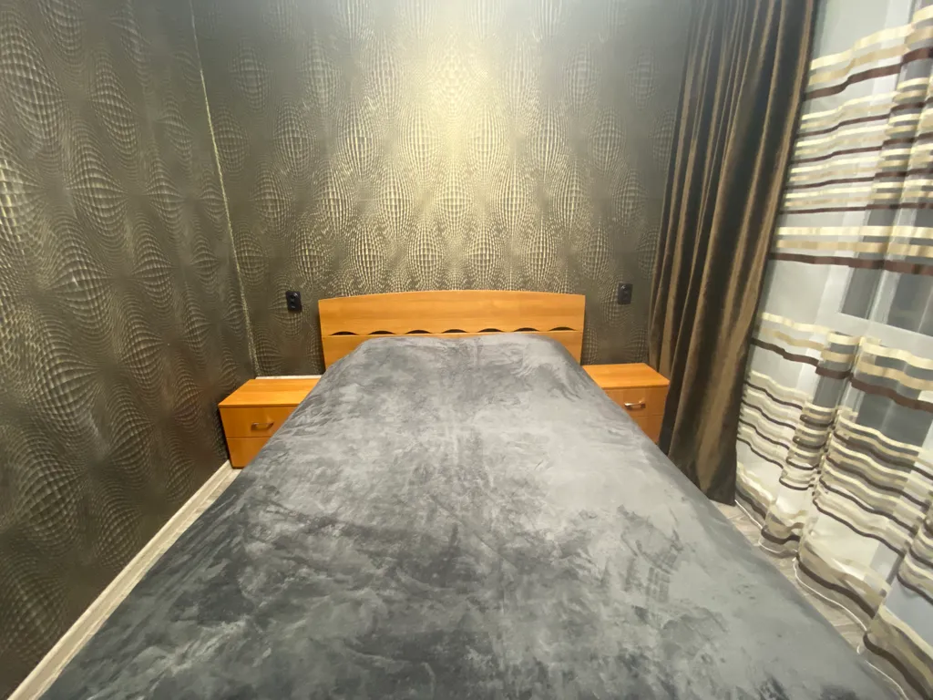 Уютная квартира в центре Новоильинского района