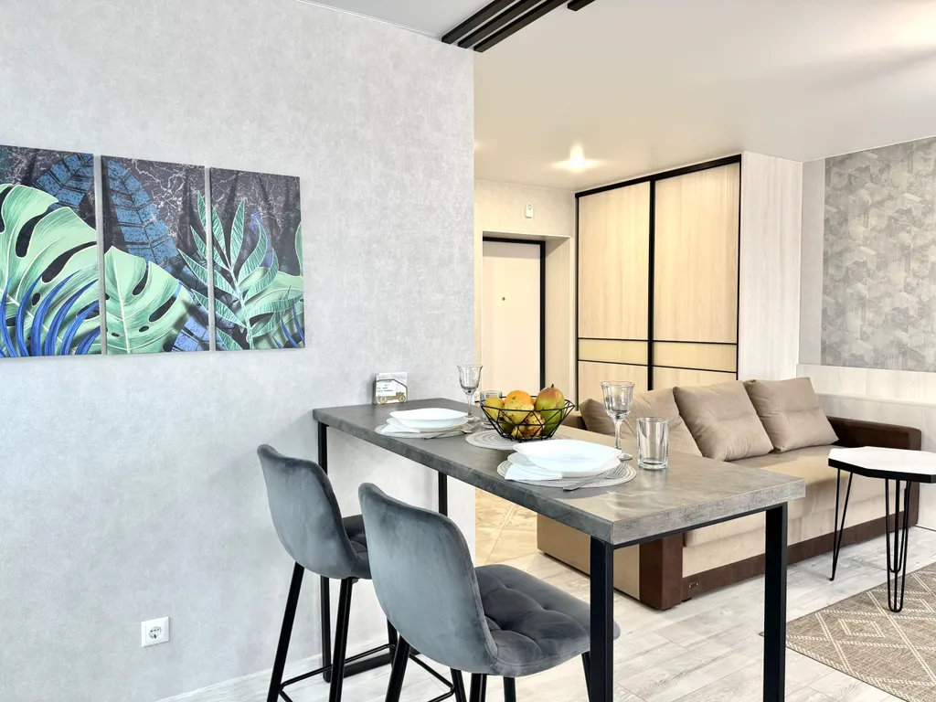 Комфорт апартамент в новостройке