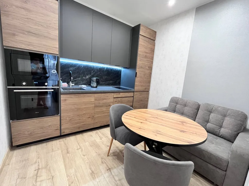 Высокий этаж, красивый вид новая квартира метро