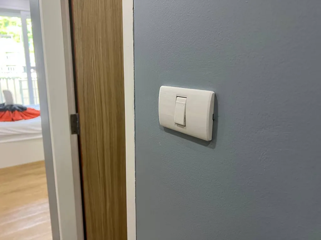 Ката, студия после ремонта с красивым видом на горы, 5 этаж