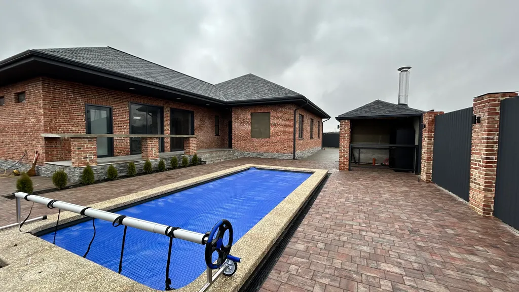 Коттедж Гостевой дом с подогреваемым бассейном — аренда посуточно в Тульский