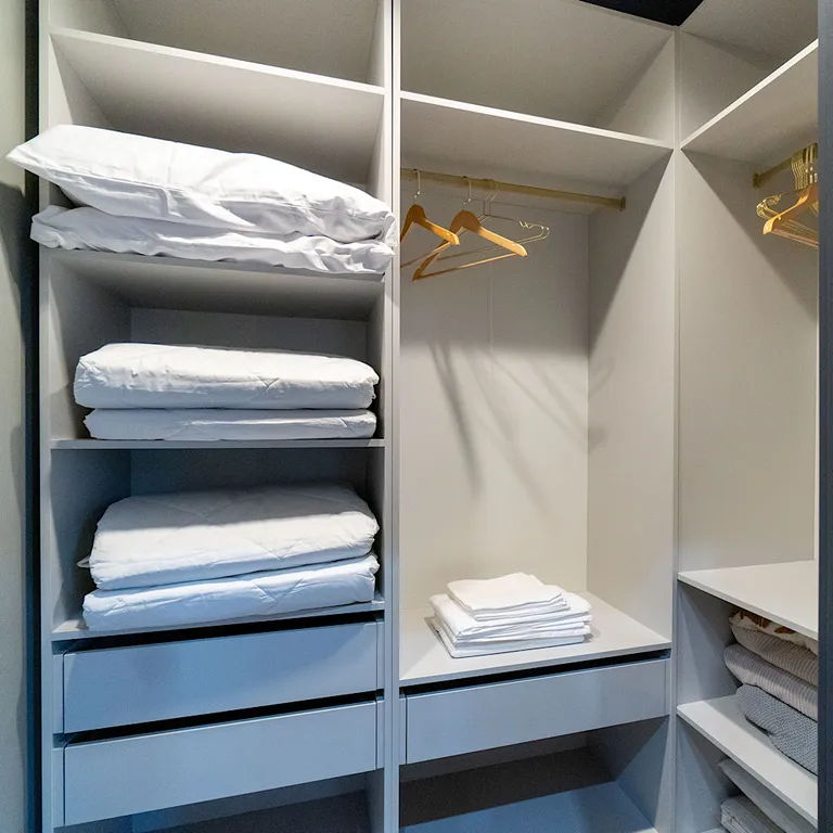 Домик в Икше с сауной и камином (Glassbox108 Premium 2)