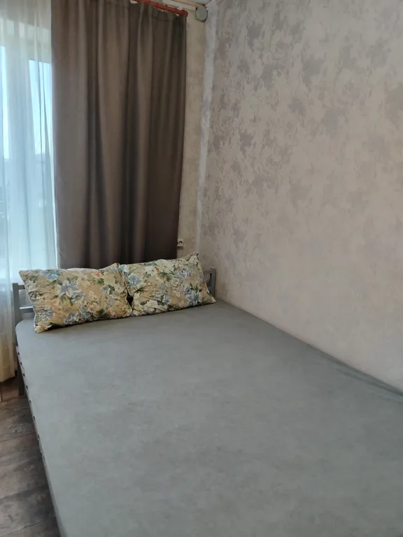 Комната вид на горы