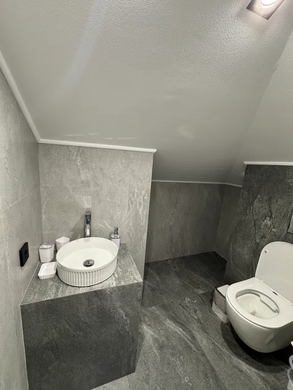 Современная и уютная квартира в центре Адлера