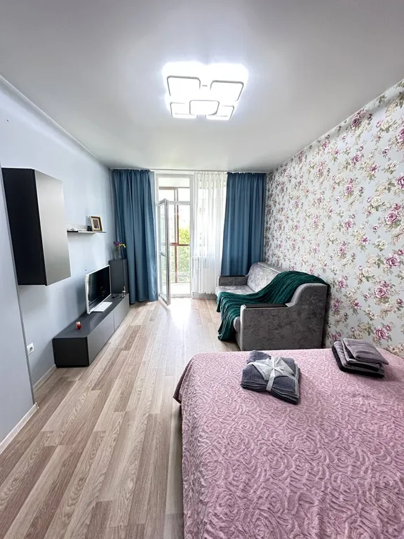 Квартира Уютная однокомнатная квартира с большой лоджией — Калининград