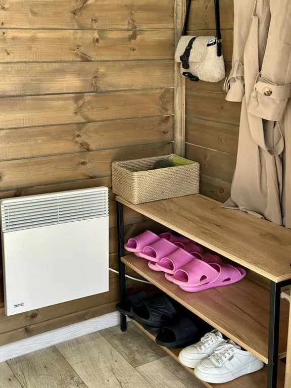 Современный дом с баней и чаном