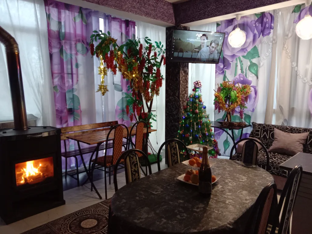 Коттедж Этаж с видом на море, лес и горы — аренда посуточно в Вардане